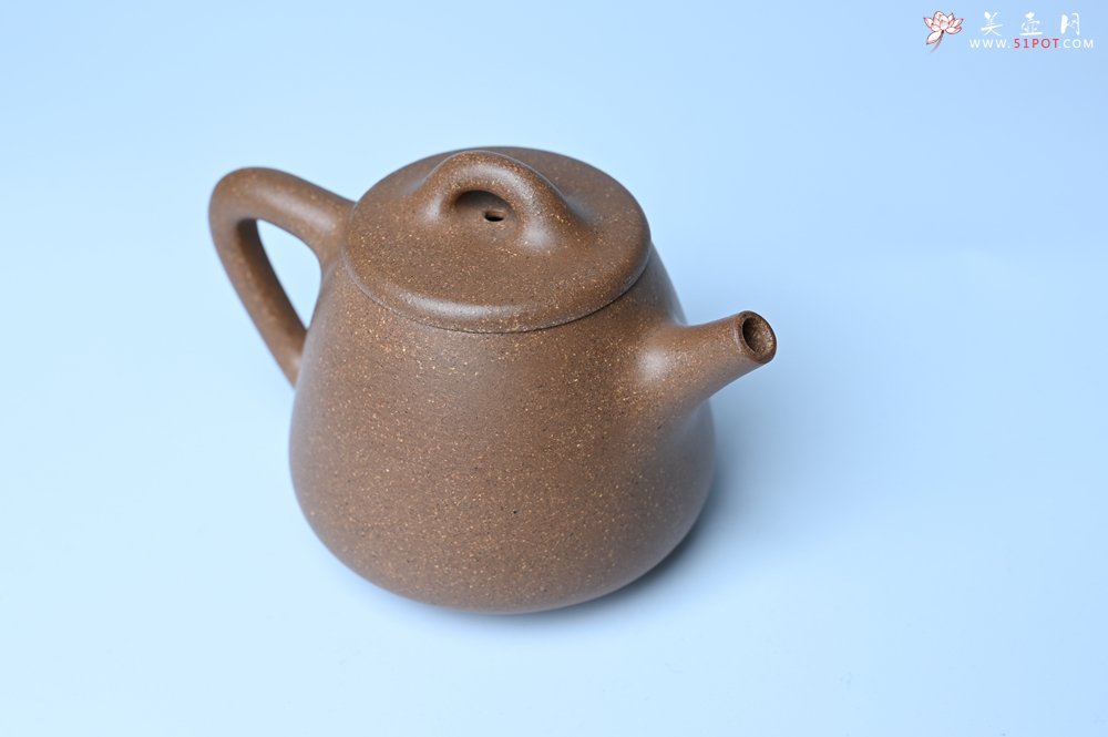 紫砂壶图片：美壶特惠 油润老段泥精致高石瓢紫砂茶壶 茶人醉爱 - 宜兴紫砂壶网