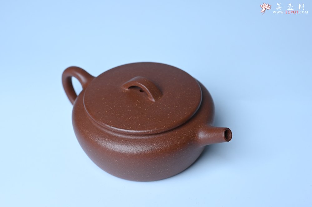 紫砂壶图片：美壶特惠 优质红降坡泥大口玉扁壶 茶人醉爱 - 宜兴紫砂壶网