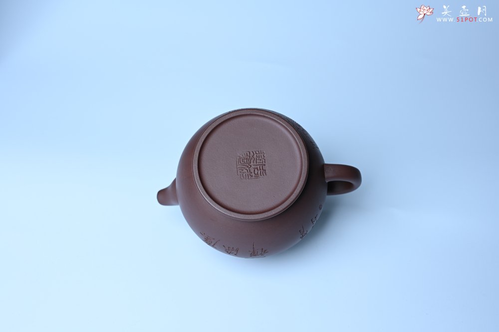 紫砂壶图片：实力派工艺师周斌 老紫泥精工僧帽壶 - 宜兴紫砂壶网