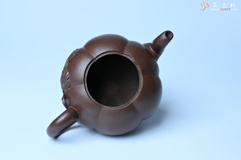 紫砂壶图片：美壶特惠 特好老紫泥南瓜壶 肌理丰富生动 茶人醉爱 - 宜兴紫砂壶网