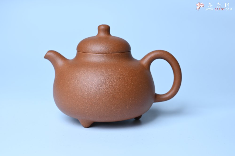 紫砂壶图片：美壶特惠 优质红降坡泥乳鼎壶 茶人醉爱 - 宜兴紫砂壶网