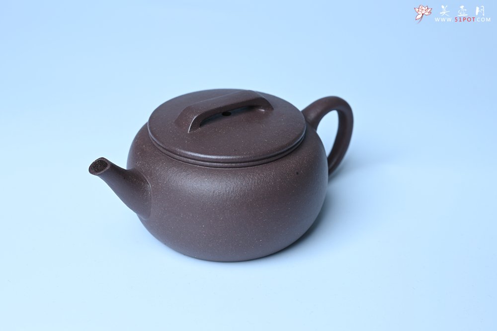 紫砂壶图片：美壶特惠 特好老紫泥涌泉壶 茶人醉爱 - 宜兴紫砂壶网