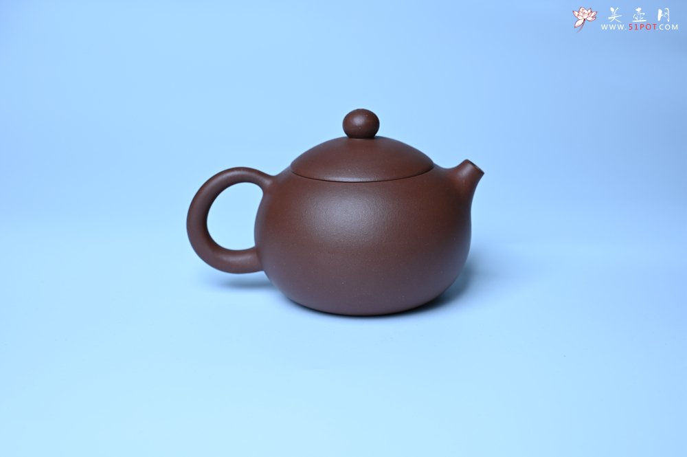 紫砂壶图片：毛国强入室弟子黄云初 特好老紫泥见心西施壶 名家何水法书法 刘世涛伯陶刻 - 宜兴紫砂壶网