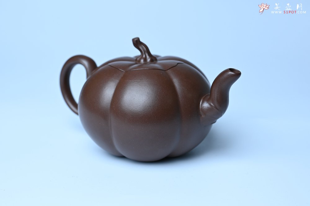 紫砂壶图片：美壶特惠 特好老紫泥南瓜壶 肌理丰富生动 茶人醉爱 - 宜兴紫砂壶网