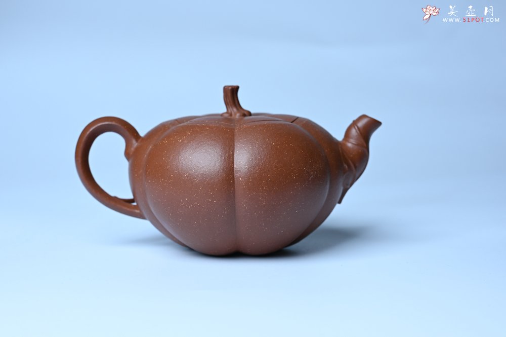 紫砂壶图片：美壶特惠 特好降坡泥南瓜壶 肌理丰富生动 茶人醉爱 - 宜兴紫砂壶网