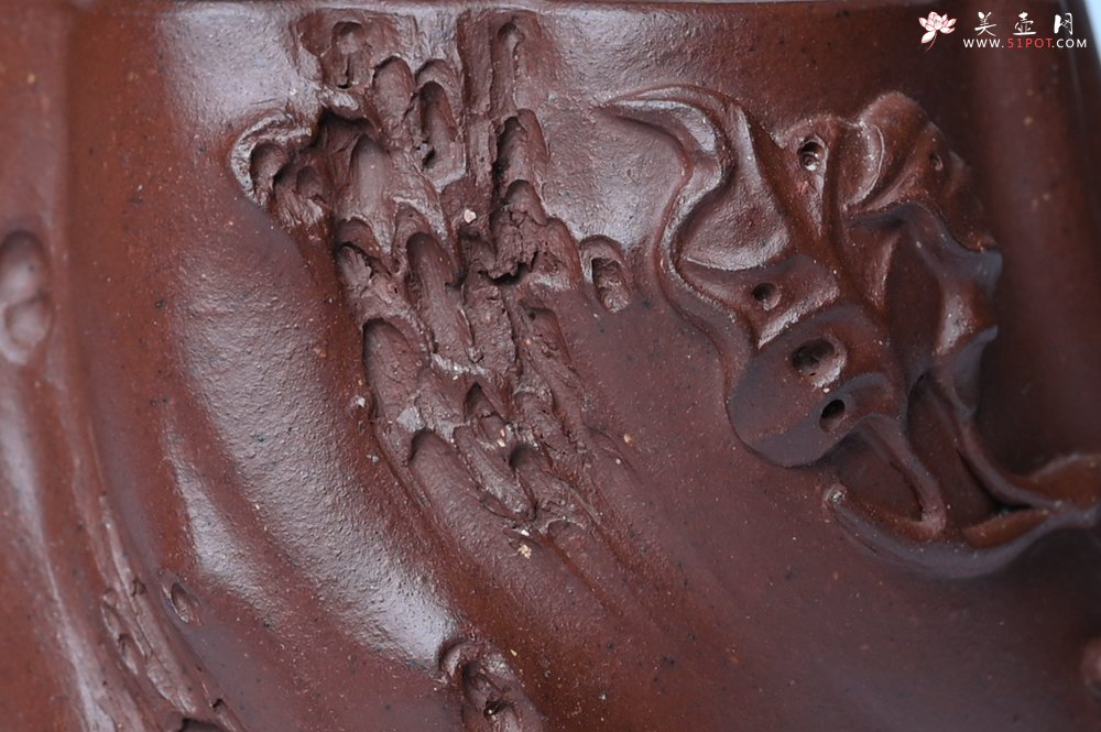 紫砂壶图片：美壶特惠 精品底槽青全手工留痕壶 细节生动 - 宜兴紫砂壶网