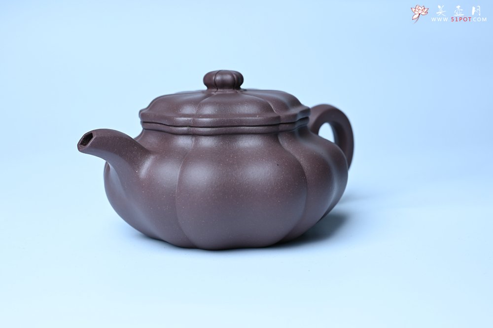 紫砂壶图片：美壶特惠 紫砂壶手工手制优质紫泥葵仿古壶 茶人醉爱 - 宜兴紫砂壶网