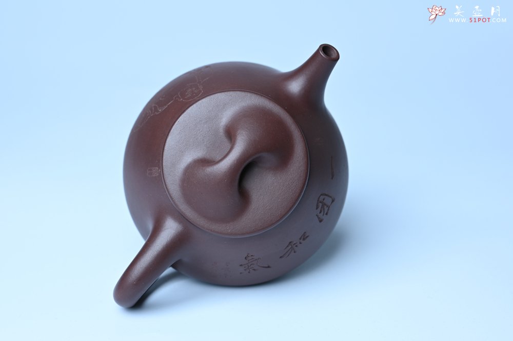 紫砂壶图片：油润底曹青 全手工景舟小石瓢 装饰人物 特文气 - 宜兴紫砂壶网