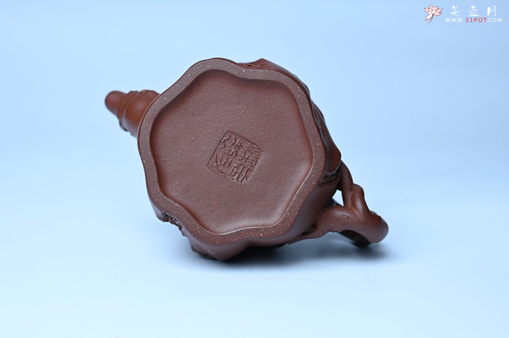 紫砂壶图片：美壶特惠 精品底槽青全手工留痕壶 细节生动 - 宜兴紫砂壶网