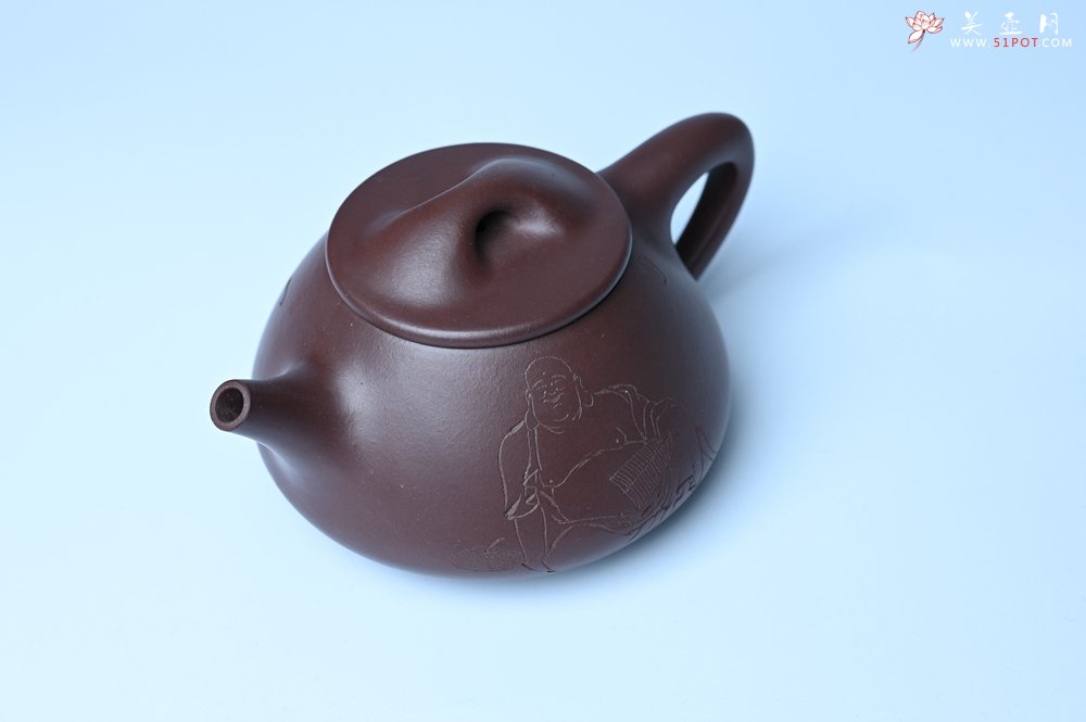 紫砂壶图片：油润底曹青 全手工景舟小石瓢 装饰人物 特文气 - 宜兴紫砂壶网