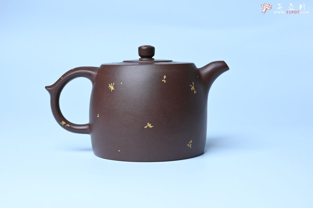 紫砂壶图片：美壶特惠 特好老紫泥洒金井栏壶 茶人醉爱 - 宜兴紫砂壶网
