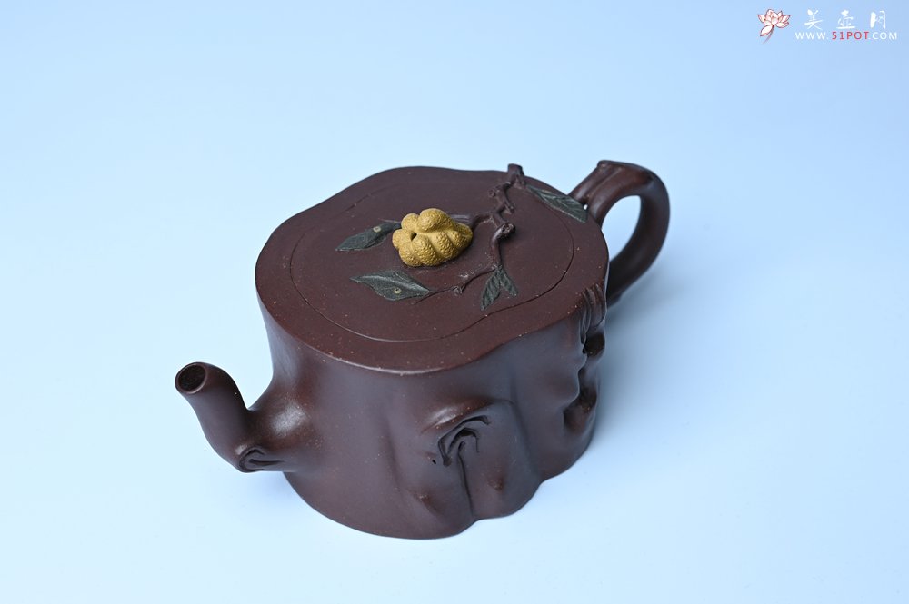 紫砂壶图片：美壶特惠 精致老紫泥佛手壶 肌理生动 底部刻佛手祥云特文气 - 宜兴紫砂壶网