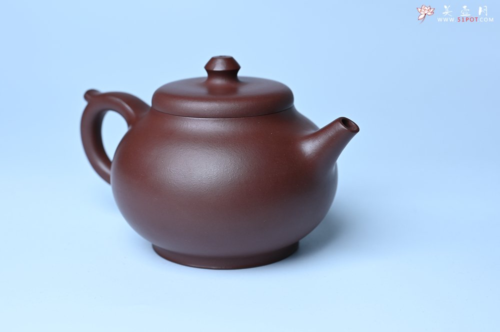 紫砂壶图片：潜力股周小培老师 4号井深井红皮龙全手工修德壶 养后特润 期待与您结缘 - 宜兴紫砂壶网