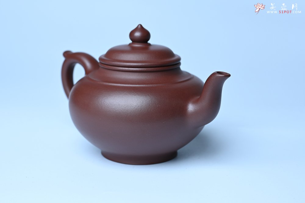 紫砂壶图片：潜力股周小培老师 4号井深井红皮龙全手工笑樱壶 养后特润 期待与您结缘 - 宜兴紫砂壶网