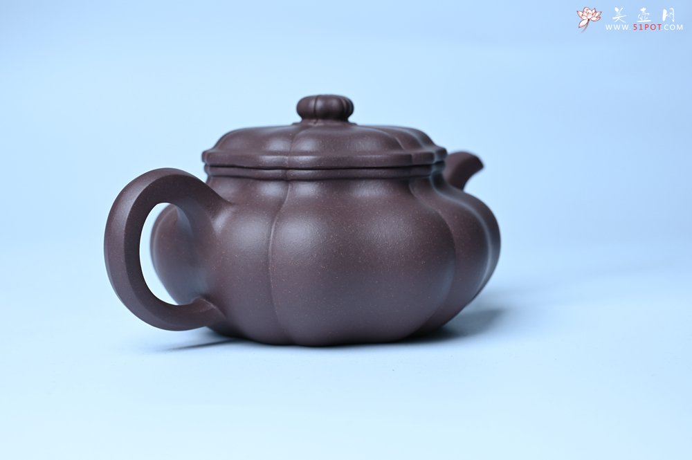 紫砂壶图片：美壶特惠 紫砂壶手工手制优质紫泥葵仿古壶 茶人醉爱 - 宜兴紫砂壶网