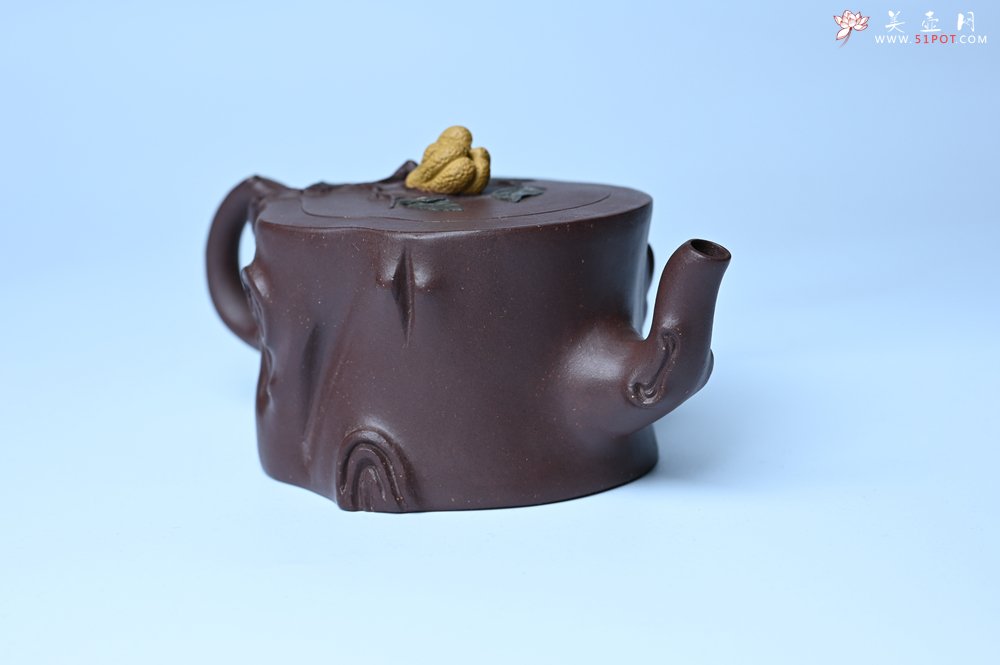 紫砂壶图片：美壶特惠 精致老紫泥佛手壶 肌理生动 底部刻佛手祥云特文气 - 宜兴紫砂壶网