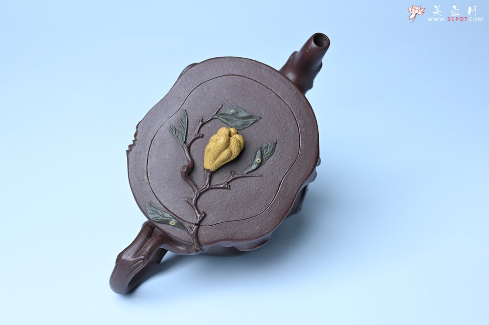 紫砂壶图片：美壶特惠 精致老紫泥佛手壶 肌理生动 底部刻佛手祥云特文气 - 宜兴紫砂壶网