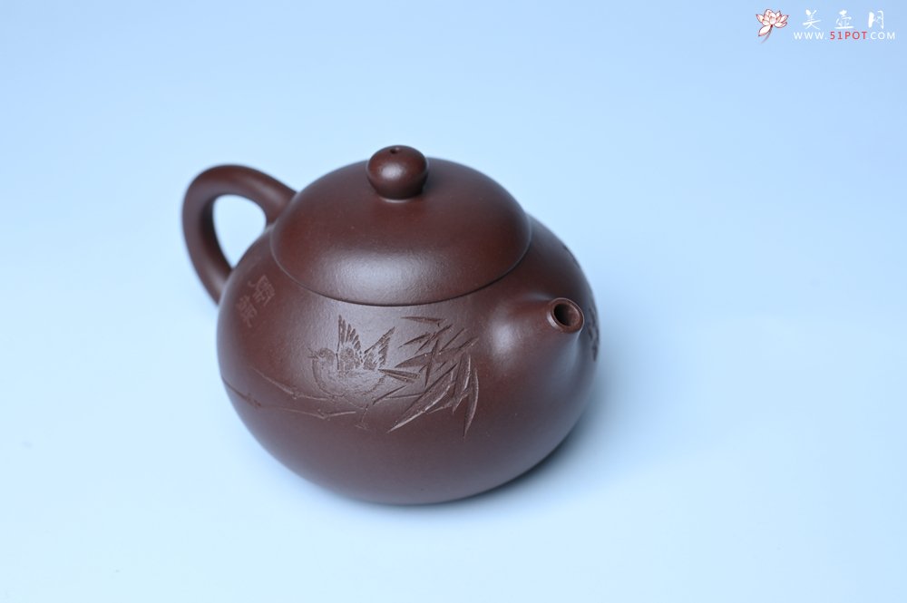 紫砂壶图片：油润底曹青 全手工文旦茶壶 细写茶经煮香雪 闲趣图 特文气 期待与亲结缘 - 宜兴紫砂壶网