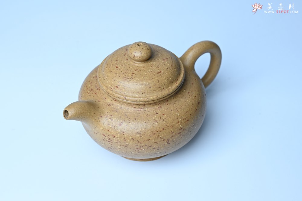 紫砂壶图片：美壶特惠 特好粗砂桃花段泥掇只紫砂壶 茶人醉爱 - 宜兴紫砂壶网