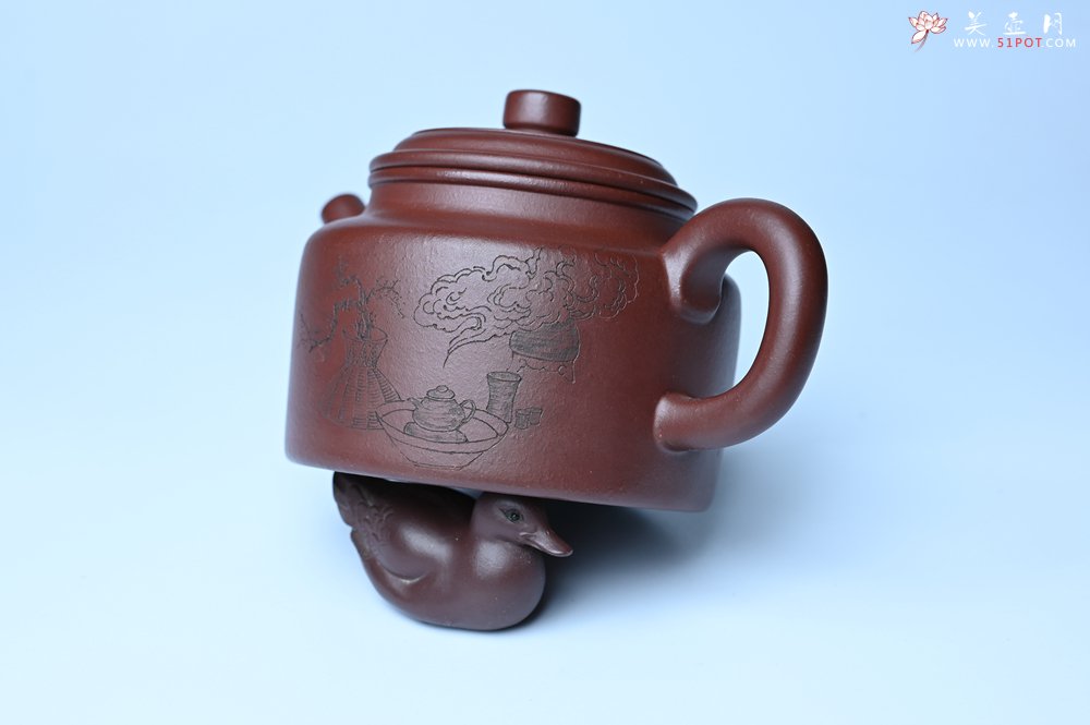 紫砂壶图片：油润黄龙山4号深井红皮龙 全手工德中壶 做工特好 装饰清供图 特文气 - 宜兴紫砂壶网