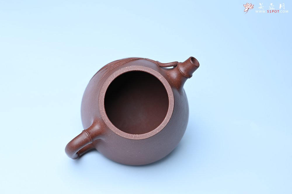 紫砂壶图片：美壶特惠 优质紫泥竹叶高石瓢壶 茶人醉爱 - 宜兴紫砂壶网