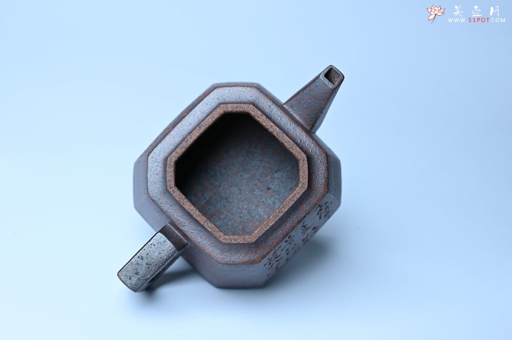 紫砂壶图片：美壶特惠 柴烧八方紫砂壶 茶人醉爱 - 宜兴紫砂壶网