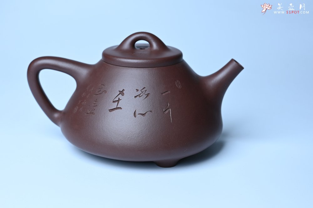 紫砂壶图片：潜力股周小培 特好全手工底槽清子冶石瓢 助工装饰 一片冰心在玉壶 特文气 - 宜兴紫砂壶网