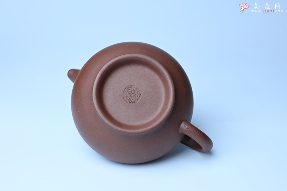 紫砂壶图片：美壶特惠 手工手制紫砂壶特好底槽青掇只壶 茶人醉爱 - 宜兴紫砂壶网