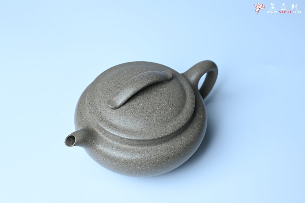 紫砂壶图片：美壶特惠 特好芝麻绿泥云帆紫砂壶 茶人醉爱 - 宜兴紫砂壶网