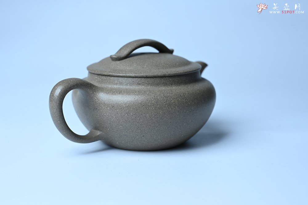 紫砂壶图片：美壶特惠 特好芝麻绿泥云帆紫砂壶 茶人醉爱 - 宜兴紫砂壶网