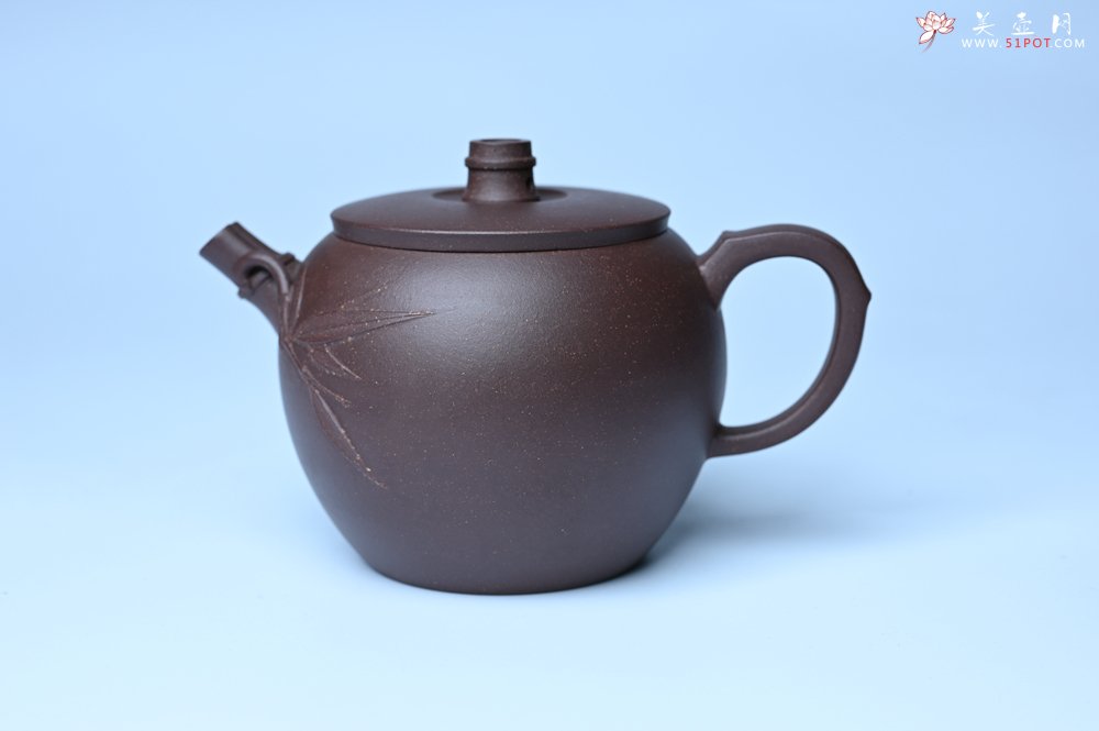 紫砂壶图片：美壶特惠 精致紫泥竹巨轮壶 茶人醉爱 - 宜兴紫砂壶网