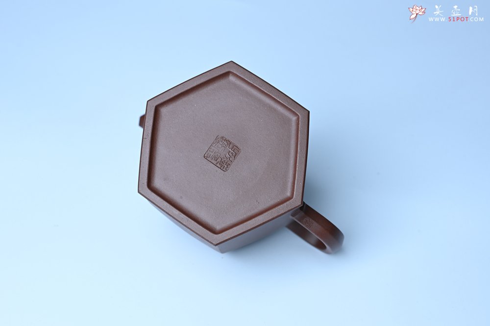 紫砂壶图片：美壶特惠 精致全手工六方金钟 泥料超好 - 宜兴紫砂壶网