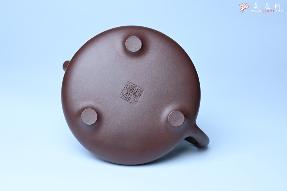 紫砂壶图片：特油润底曹青 全手工子冶石瓢 助工装饰菩萨坐骑瑞兽 - 宜兴紫砂壶网