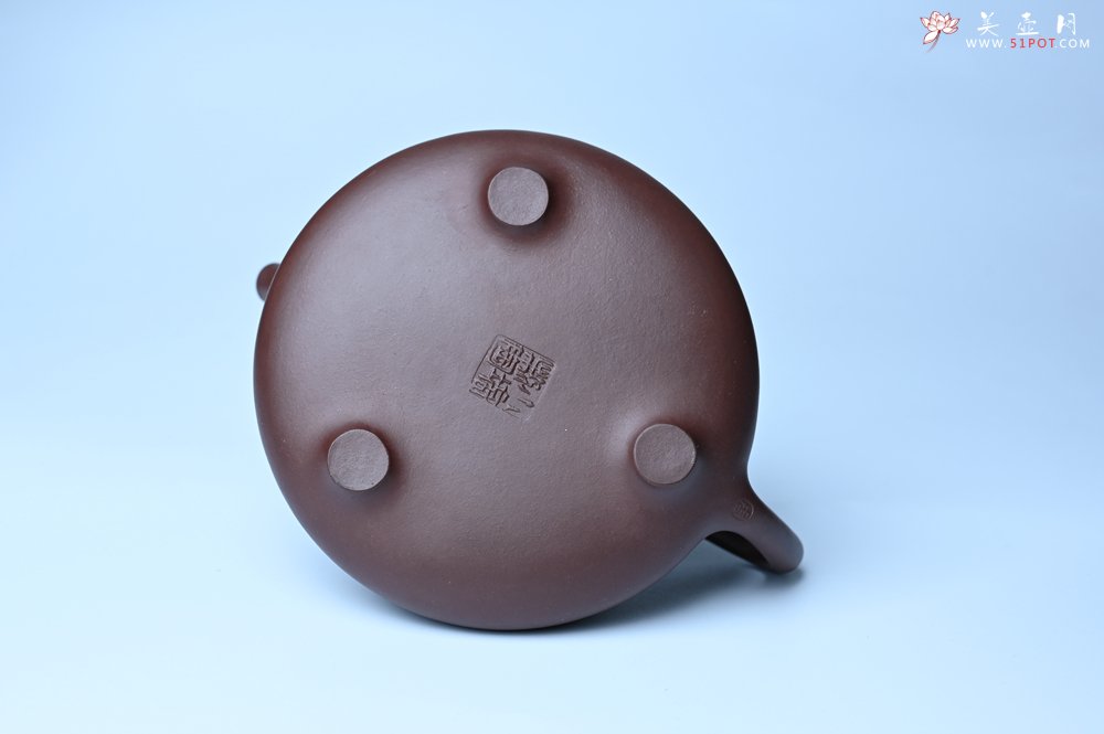 紫砂壶图片：潜力股周小培 特好全手工底槽清子冶石瓢 助工装饰品茶玩壶图 特文气 - 宜兴紫砂壶网