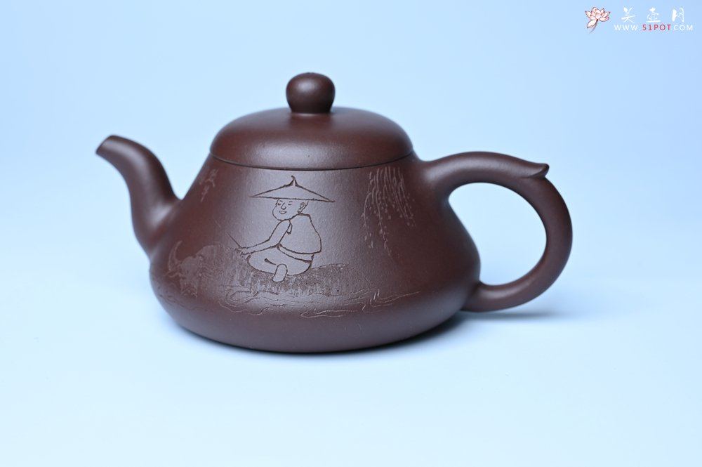 紫砂壶图片：潜力股周小培老师全手工底槽青缘德壶（借问酒家何处有）牧童遥指杏花村 期待与您结缘 - 宜兴紫砂壶网