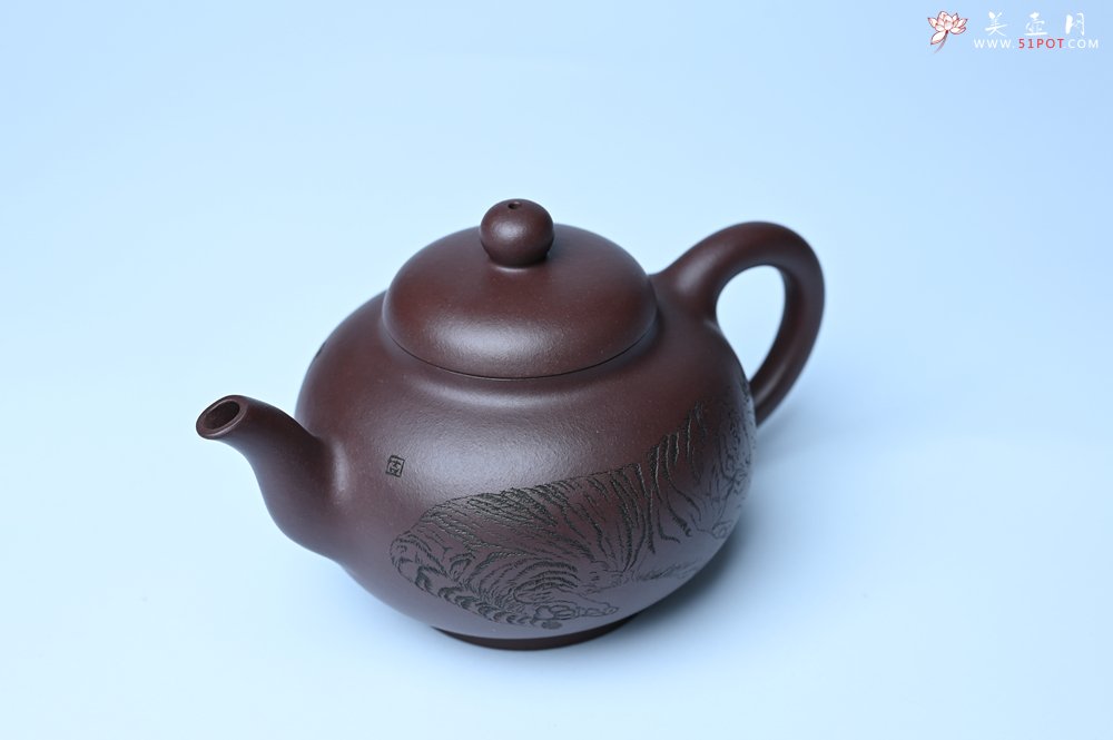 紫砂壶图片：油润黄龙山底槽青 全手工熹微壶 文气装饰 虎啸山林 期待与您结缘 - 宜兴紫砂壶网
