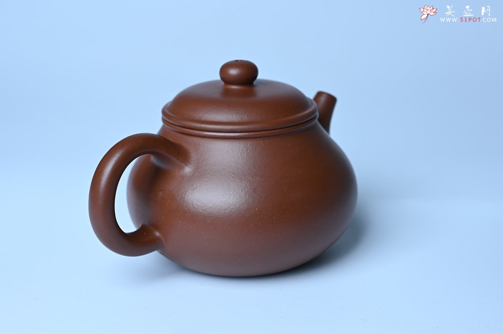 紫砂壶图片：潜力股周小培老师 优质清水泥 全手工容天壶 好壶期待与您结缘 - 宜兴紫砂壶网