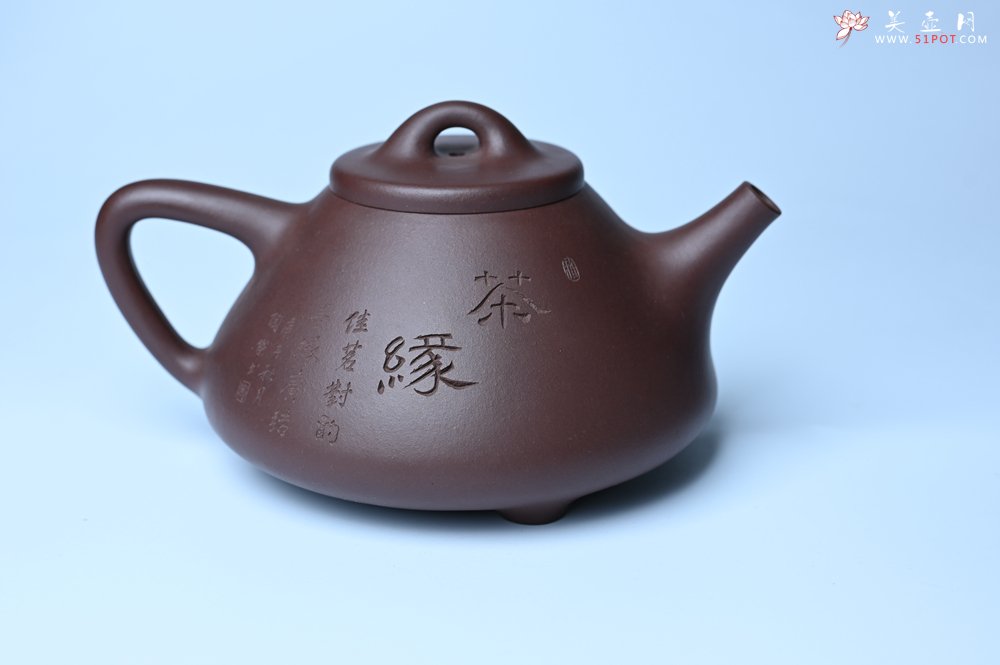 紫砂壶图片：潜力股周小培 特好全手工底槽清子冶石瓢 助工装饰品茶玩壶图 特文气 - 宜兴紫砂壶网