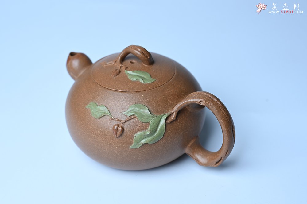 紫砂壶图片：美壶特惠 潜力股董静老师精品老段泥双色寿桃壶 茶人醉爱 - 宜兴紫砂壶网