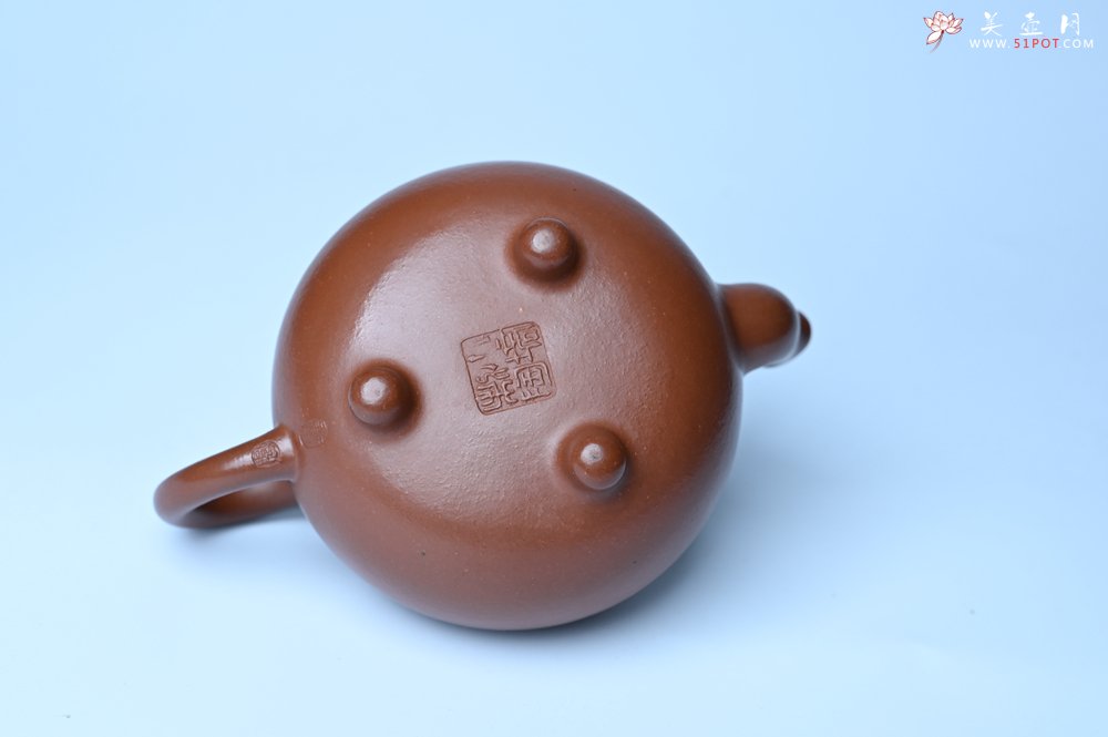 紫砂壶图片：潜力股周小培老师 特好清水泥全手工过桥乳鼎壶 期待与您结缘 - 宜兴紫砂壶网