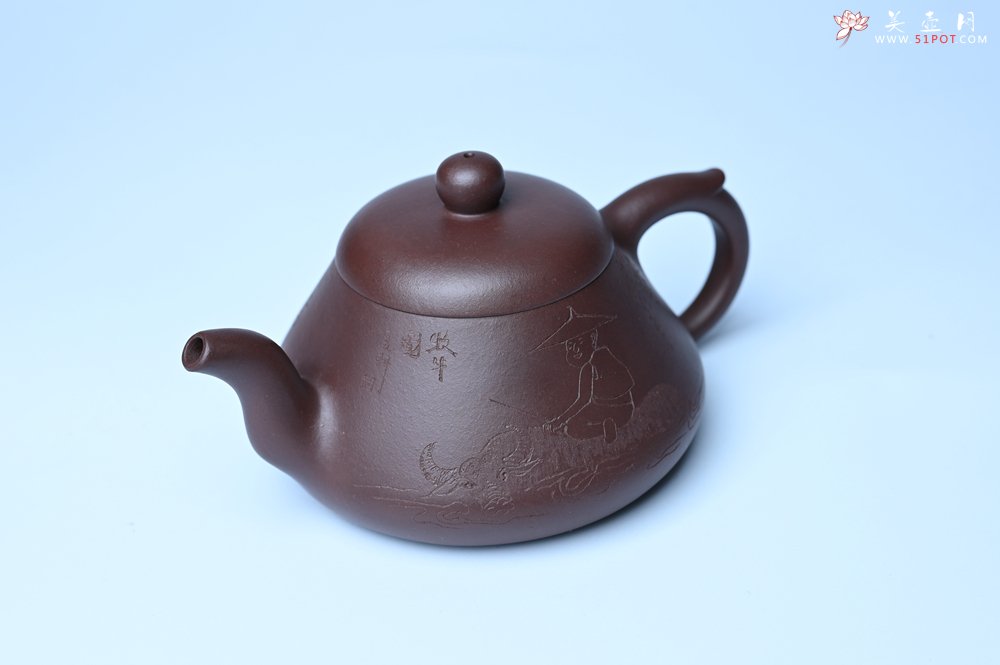 紫砂壶图片：潜力股周小培老师全手工底槽青缘德壶（借问酒家何处有）牧童遥指杏花村 期待与您结缘 - 宜兴紫砂壶网