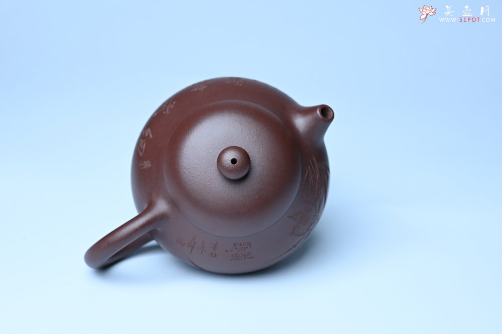 紫砂壶图片：油润底曹青 全手工文旦茶壶 细写茶经煮香雪 闲趣图 特文气 期待与亲结缘 - 宜兴紫砂壶网