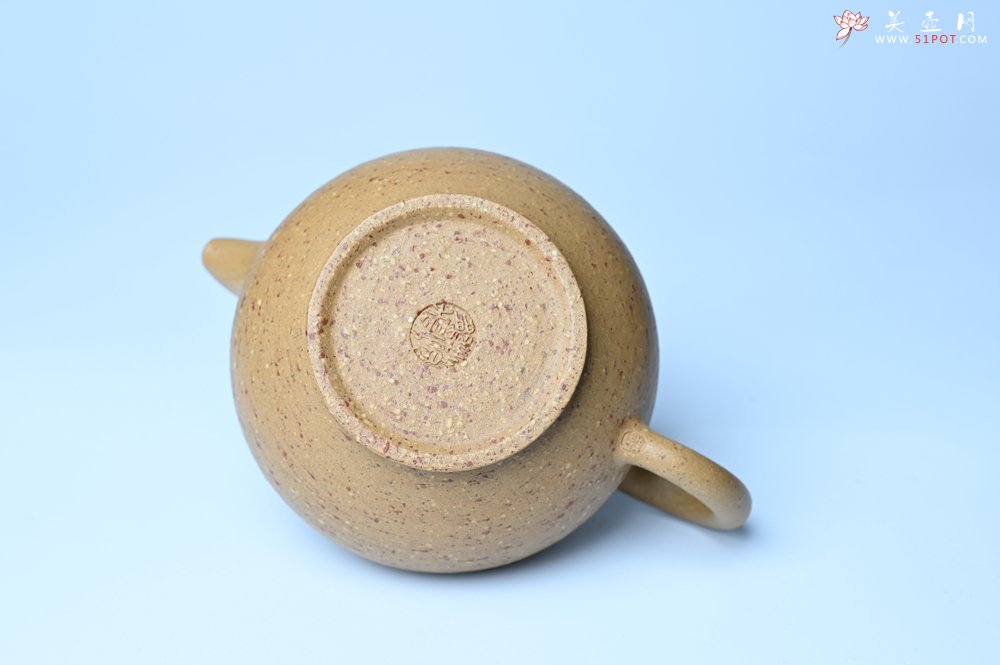 紫砂壶图片：美壶特惠 特好粗砂桃花段泥掇只紫砂壶 茶人醉爱 - 宜兴紫砂壶网