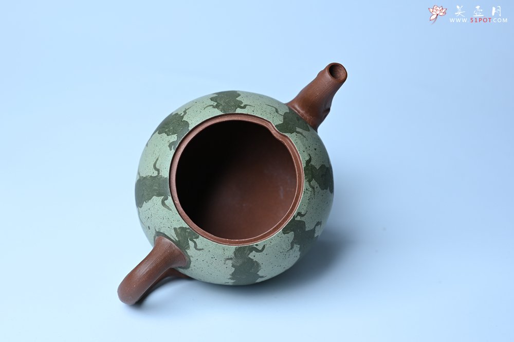 紫砂壶图片：美壶特惠 精致西瓜紫砂壶 茶人醉爱 - 宜兴紫砂壶网