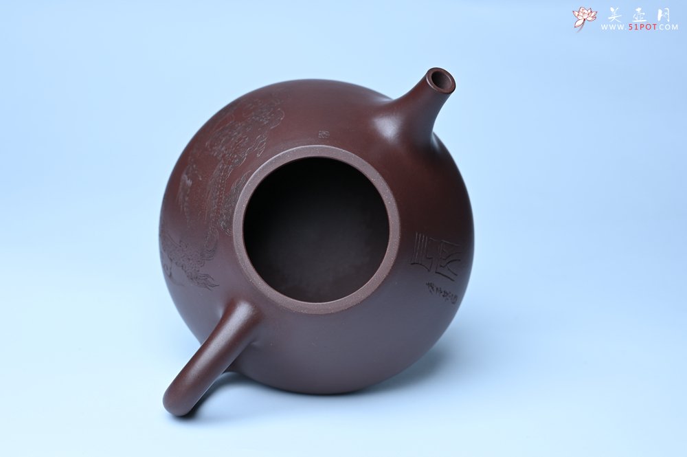 紫砂壶图片：特油润底曹青 全手工子冶石瓢 助工装饰菩萨坐骑瑞兽 - 宜兴紫砂壶网