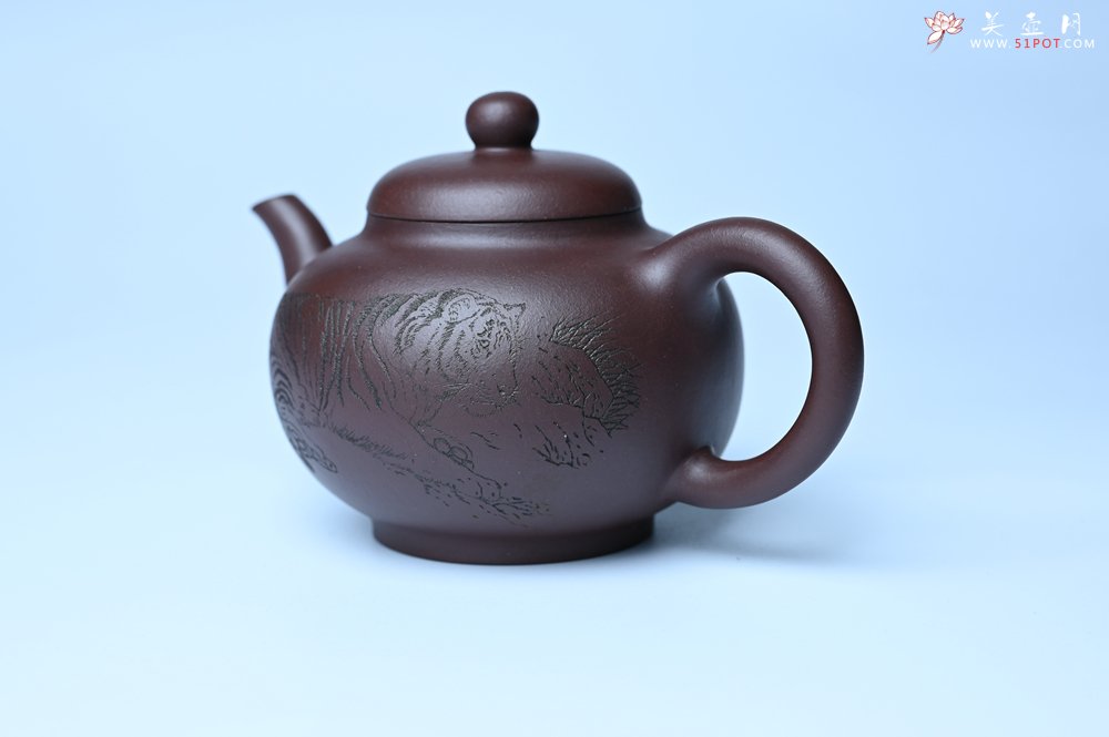 紫砂壶图片：油润黄龙山底槽青 全手工熹微壶 文气装饰 虎啸山林 期待与您结缘 - 宜兴紫砂壶网