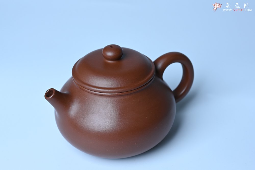 紫砂壶图片：潜力股周小培老师 优质清水泥 全手工容天壶 好壶期待与您结缘 - 宜兴紫砂壶网