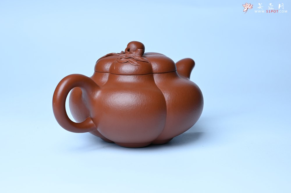 紫砂壶图片：美壶特惠 精品大红袍朱泥上合桃 茶人醉爱 - 宜兴紫砂壶网