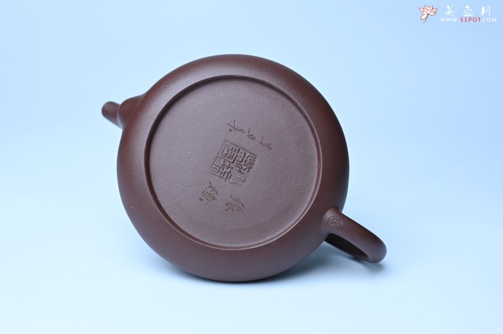 紫砂壶图片：潜力股周小培老师全手工底槽青缘德壶（借问酒家何处有）牧童遥指杏花村 期待与您结缘 - 宜兴紫砂壶网