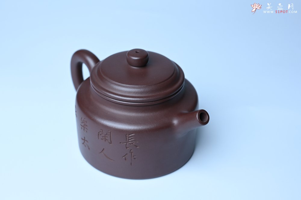 紫砂壶图片：油润底曹青 全手工德中茶壶 装饰人物特文气 - 宜兴紫砂壶网